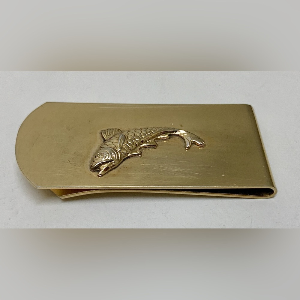Mid Century Vintage Gold Tone Sculpted Fish Functional Cash Money Clip